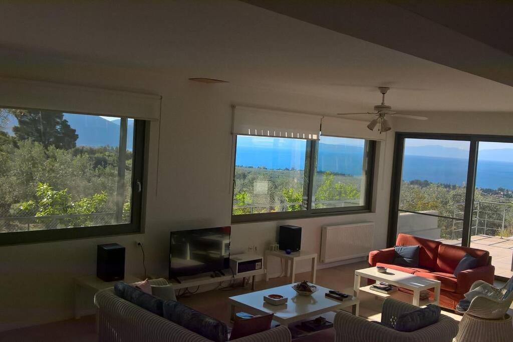 Panoramic View Summerhouse Loukissia Exterior foto